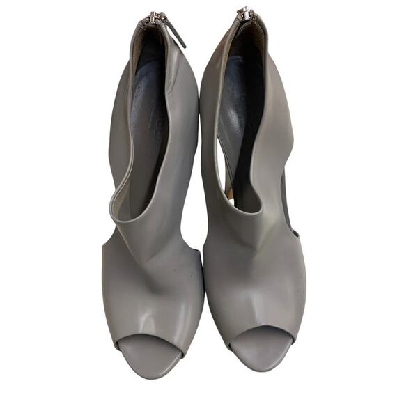 GUCCI Clemence Wooden Platform Wedges Peep Toe SZ EU 38.5 - Picture 1 of 12